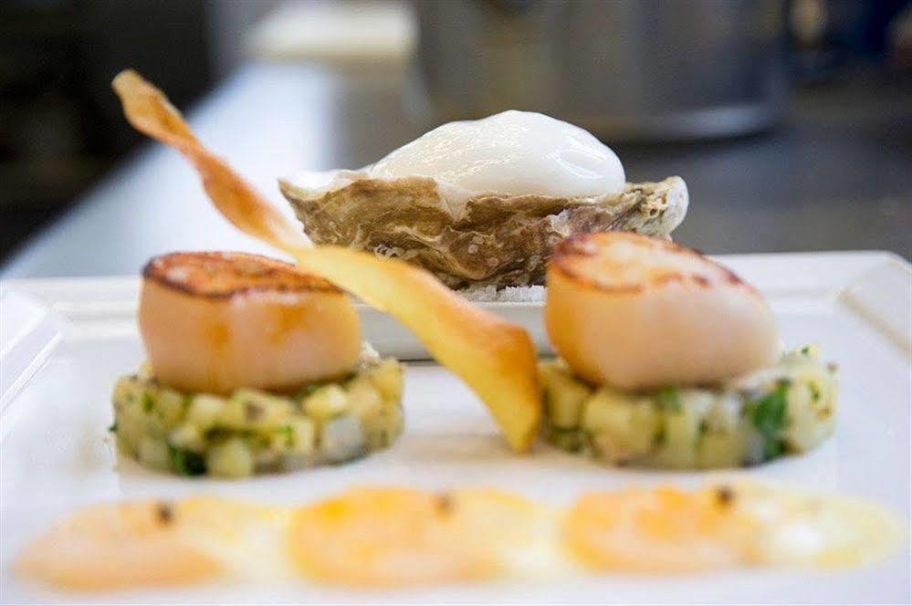 Chateau De Champlong Table Hotel **** Golf & Spa Villerest  Eksteriør bilde